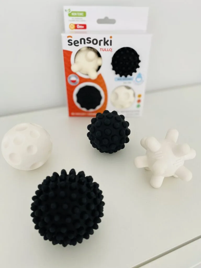 Sensoriniai žaislai Sensoriniai kamuoliukai “Kontrastingi žaidimai” TULLO Sensorinės priemonės