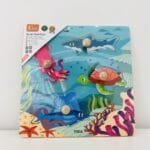 mediniai žaislai vaikams Medinė dėlionė “Jūra” VIGA