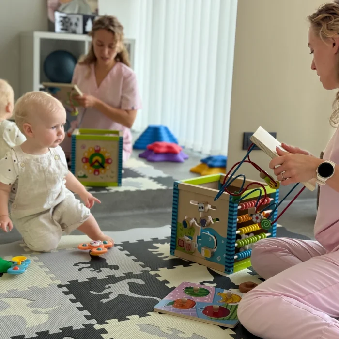 BabyTherapy studijos aplinka kūdikių kineziterapijai Vilniuje